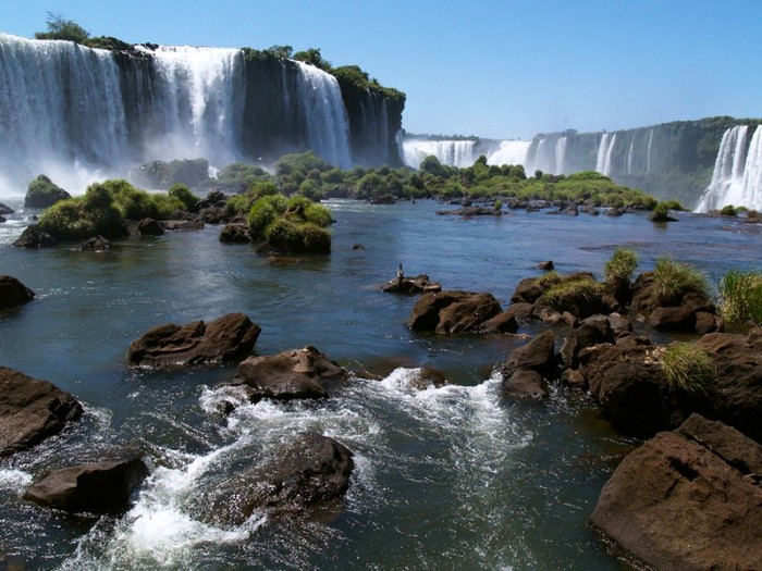 the-most-beautiful-falls-iguazu-falls - peisaje