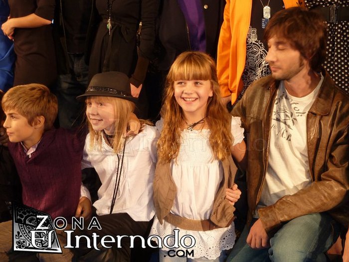 76704_450537017535_106372497535_5973865_7310695_n