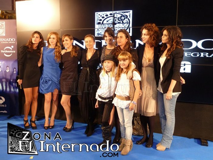 76965_450537597535_106372497535_5973878_6277817_n