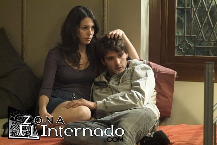 31072_400927082535_106372497535_4788169_2684972_n