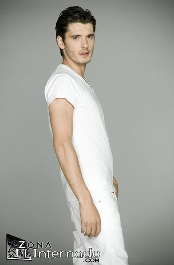 61931_431351907535_106372497535_5603936_5630943_n