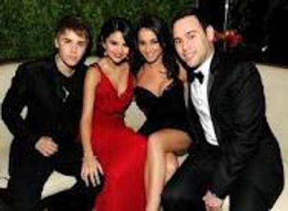 dusjhgfusdhg - justin and selena