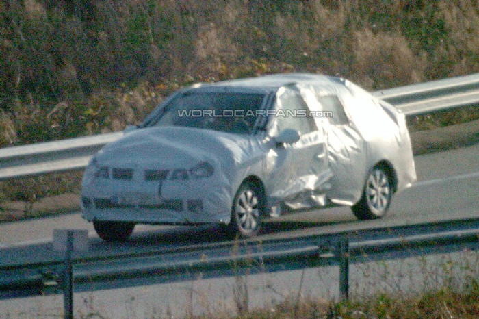 DACIA LOGAN FACELIFT 2008 FRONT