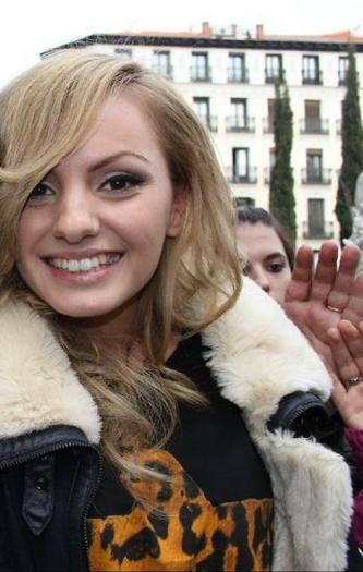 gt554 - Alexandra Stan