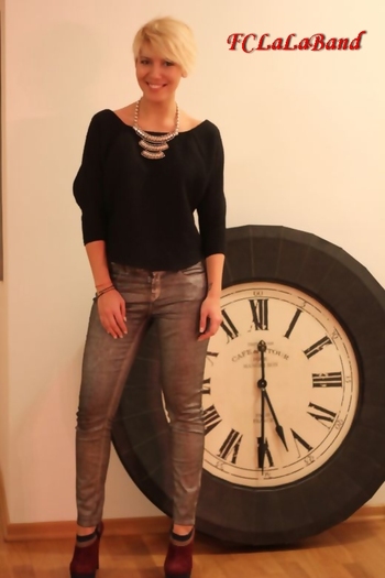 sore-iti-prezinta-piesele-de-rezistenta-din-dulapul-ei-galerie-foto_2 - xSore