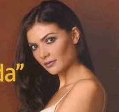 ana389 - Ana Maria Orozco