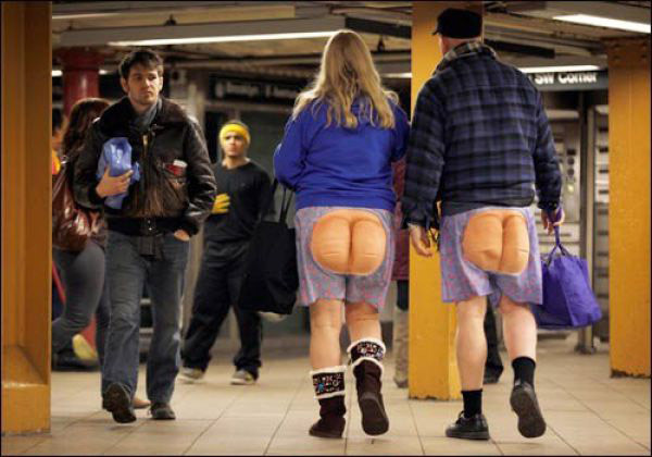 poze-haioase-transport-in-comun-23 - Poze haioase facute in mijloace de transport