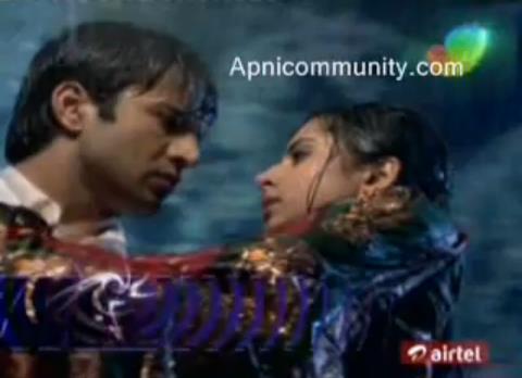 381368_301454413231624_192473864129680_866471_1061874818_n - Abhay and phulwa love scenes