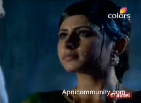 393474_301451403231925_192473864129680_866446_1782851442_n - Abhay and phulwa love scenes