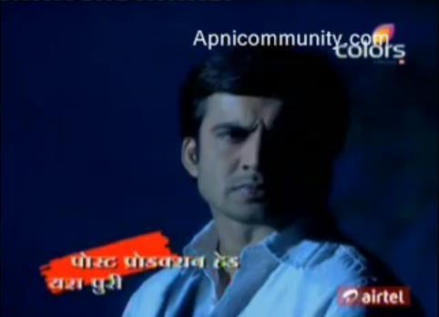 396446_301448263232239_192473864129680_866410_91012895_n - Abhay and phulwa love scenes