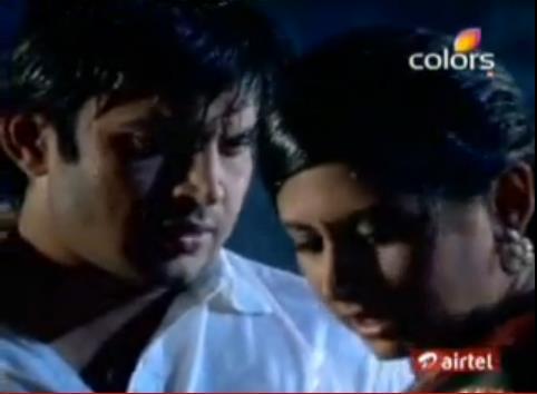 397667_301450603232005_192473864129680_866438_1949249366_n - Abhay and phulwa love scenes