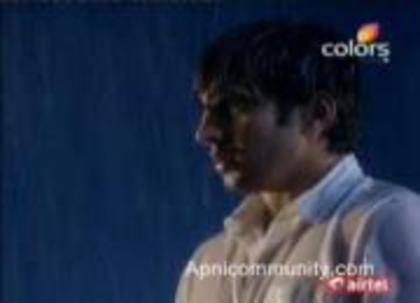 402298_301452959898436_192473864129680_866462_1382844950_a - Abhay and phulwa love scenes