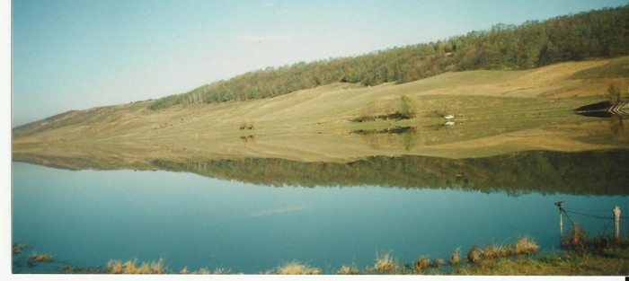 eram tineri si frumosi...nici acum nu santem de ras ...))) 019