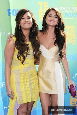 Demitzu (290) - Demitzu - 07 08 2011 - Teen Choice Awards