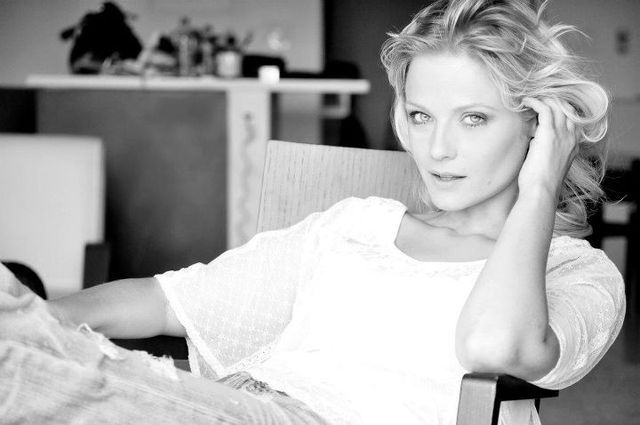 30542019129345761587211