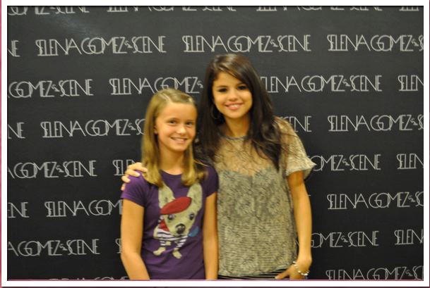 314319_274183309267331_118544344831229_1068764_1619896553_n - Selena Gomez 1