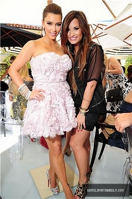 Demitzu (14) - Demitzu - 23 07 2011 - Kim Kardashian Bridal Shower