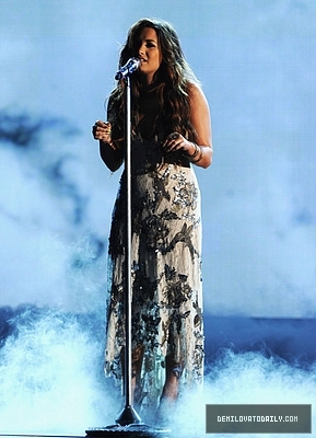 Demitzu (75) - Demitzu - 14 08 2011 - VH1 Do Something Awards