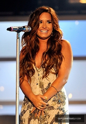 Demitzu (86) - Demitzu - 14 08 2011 - VH1 Do Something Awards