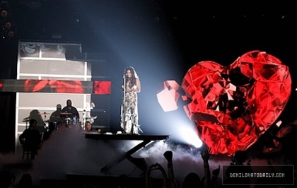 Demitzu (94) - Demitzu - 14 08 2011 - VH1 Do Something Awards
