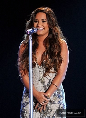 Demitzu (95) - Demitzu - 14 08 2011 - VH1 Do Something Awards