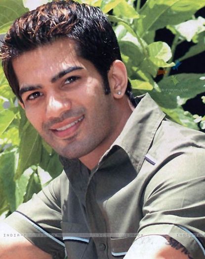 169072-amit-tandon