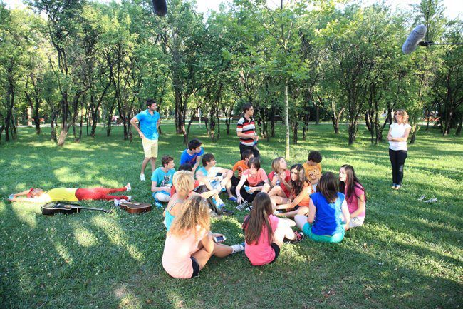 La filmari - PUNEM PARIU CU VIATA