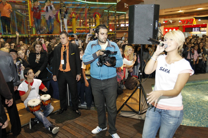 AUN1205_resize