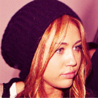 icon19 - Miley Cyrus