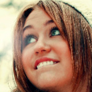Miley144 - Miley Cyrus