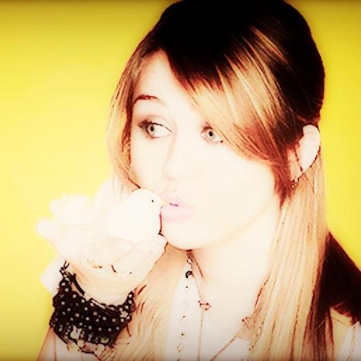 f40mh0ol - Miley Cyrus