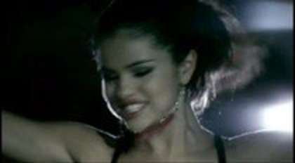 Selena - Gomez - Hit - The - Lights (12)