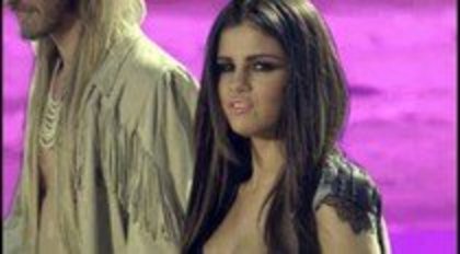 Selena - Gomez - Love - You - Like - A - Love - Song (39)