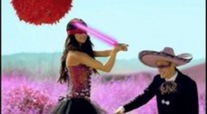 Selena - Gomez - Love - You - Like - A - Love - Song (102)