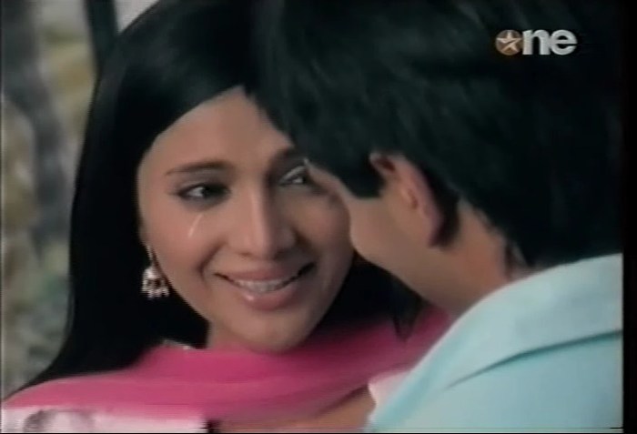 359 - DILL MILL GAYYE KaSh As AR Luv Confession Scene Caps I