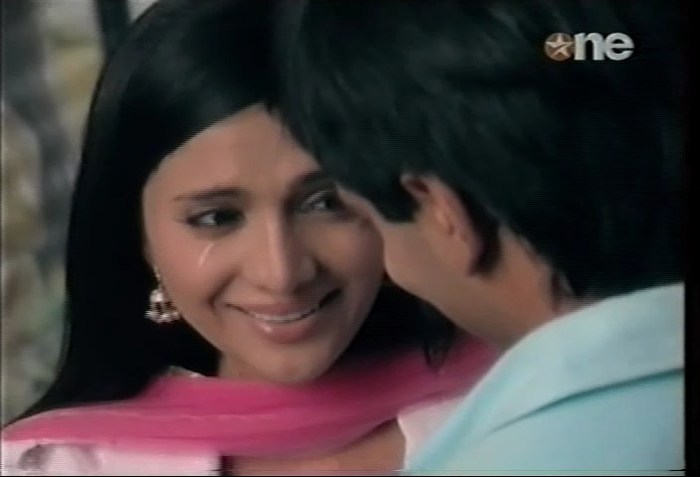 360 - DILL MILL GAYYE KaSh As AR Luv Confession Scene Caps I
