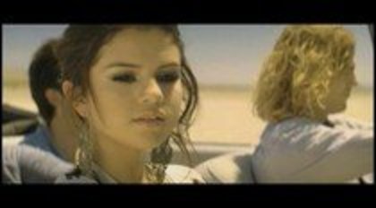 Selena - Gomez - A - Year - Without - Rain (6)