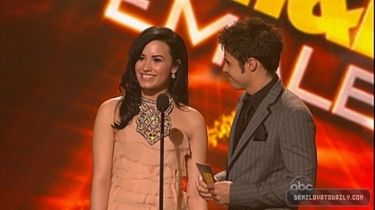 Demitzu (69) - Demitzu - 22 11 2009 - American Music Awards Captures