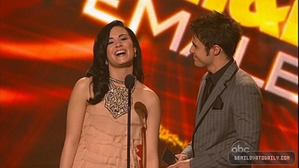Demitzu (89) - Demitzu - 22 11 2009 - American Music Awards Captures