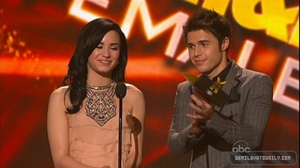 Demitzu (136) - Demitzu - 22 11 2009 - American Music Awards Captures
