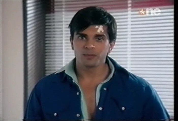 KaSh 4 (27) - DILL MILL GAYYE KaSh As AR Luv Confession Scene Caps II