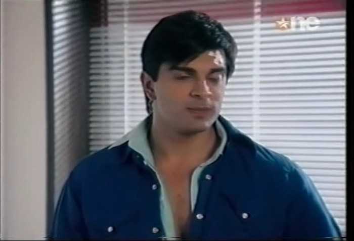 KaSh 4 (28) - DILL MILL GAYYE KaSh As AR Luv Confession Scene Caps II