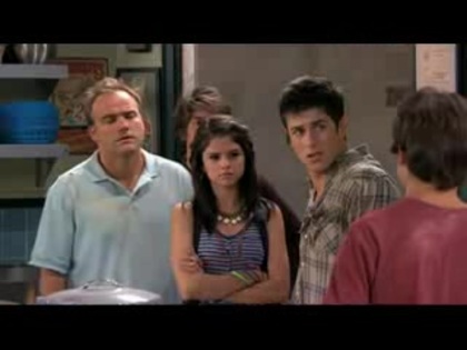 [1]Alex-Tells-the-World 107 - Episode Alex tells the world