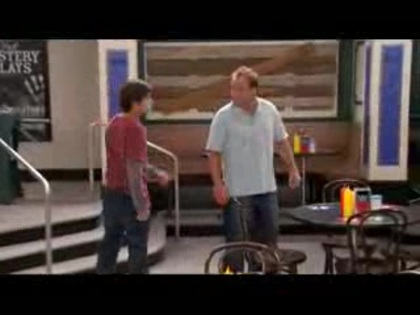 [1]Alex-Tells-the-World 124 - Episode Alex tells the world