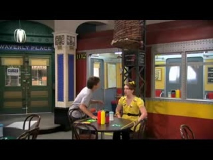 [1]Alex-Tells-the-World 360 - Episode Alex tells the world