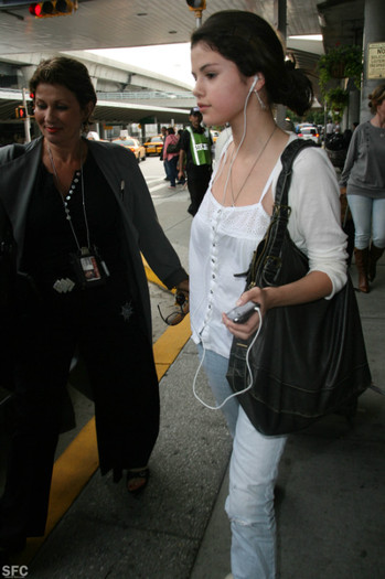 008 - arriving at the airport in NY