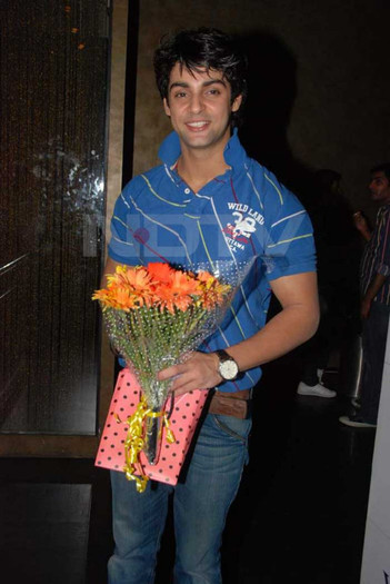 15 - KARAN WAHI