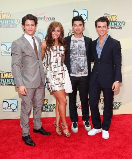 Demitzu (147) - Demitzu - 18 08 2010 - Camp Rock 2 The Final Jam Premiere