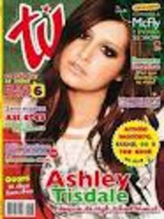  - Cate reviste cu Ashley Tisdale pe coperta