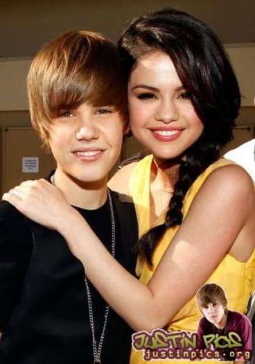 Selena-Gomez-Si-Justin-Bieber; Frumos cuplu!:X:*

